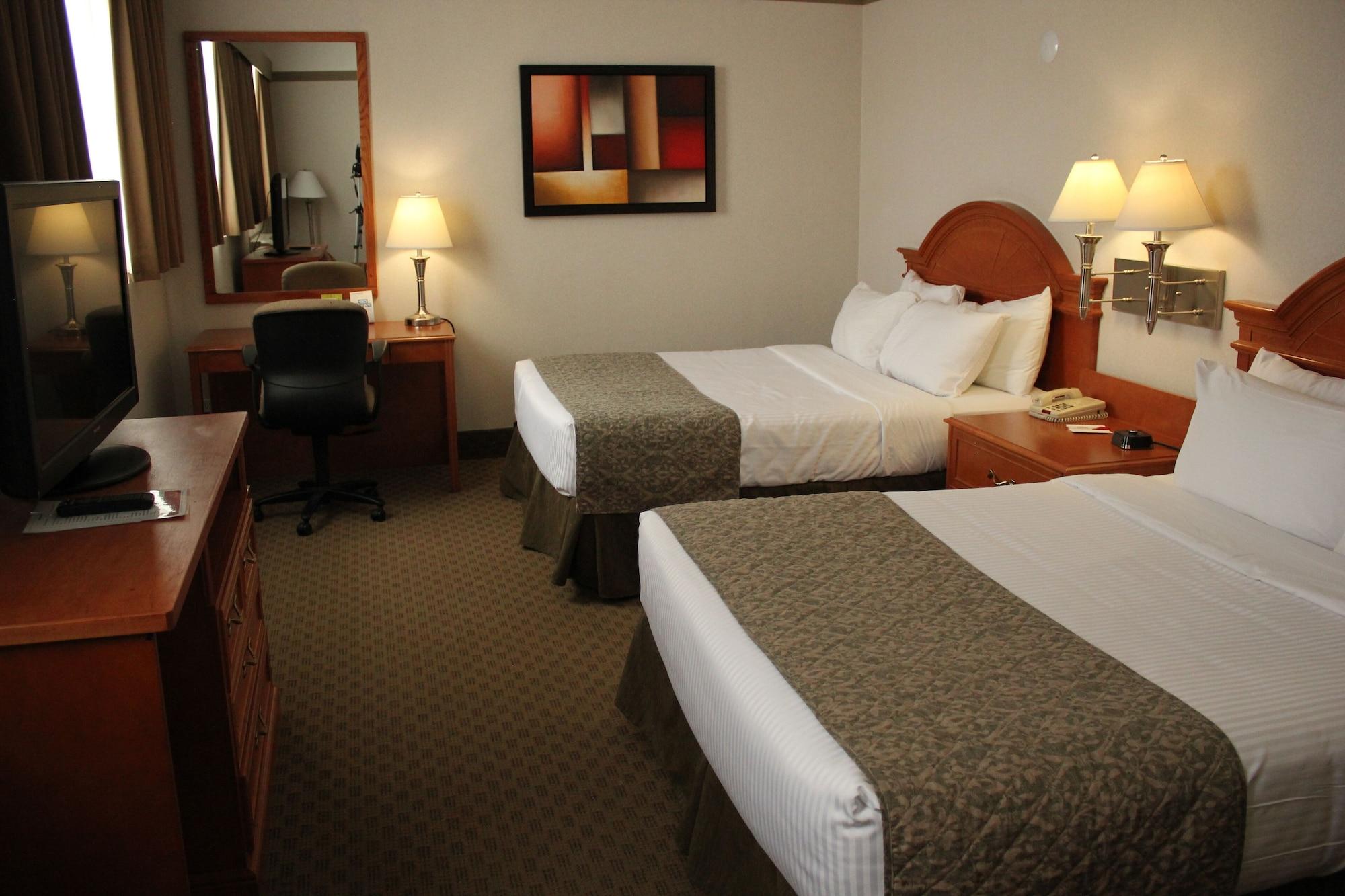 Hotel Ramada By Wyndham Edmonton South Extérieur photo